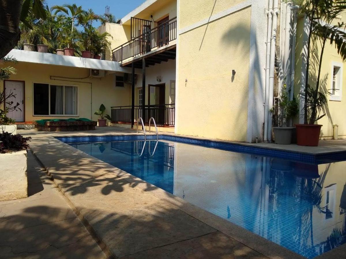 Hotel Banyan Tree Courtyard à Calangute Extérieur photo