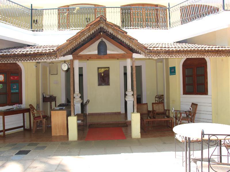Hotel Banyan Tree Courtyard à Calangute Extérieur photo
