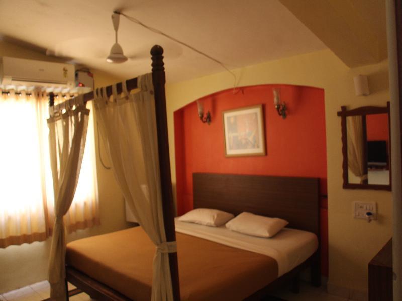 Hotel Banyan Tree Courtyard à Calangute Extérieur photo