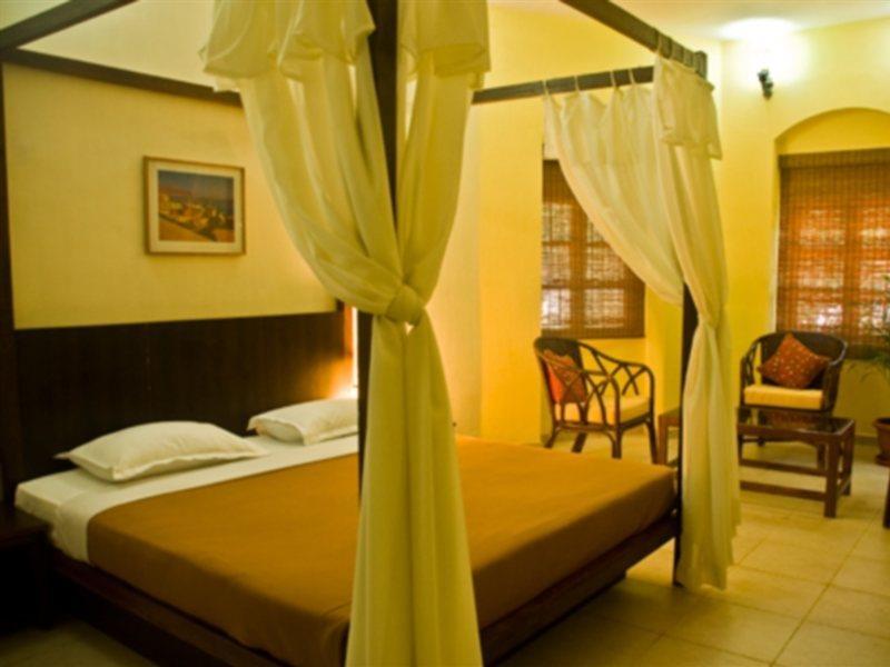 Hotel Banyan Tree Courtyard à Calangute Extérieur photo