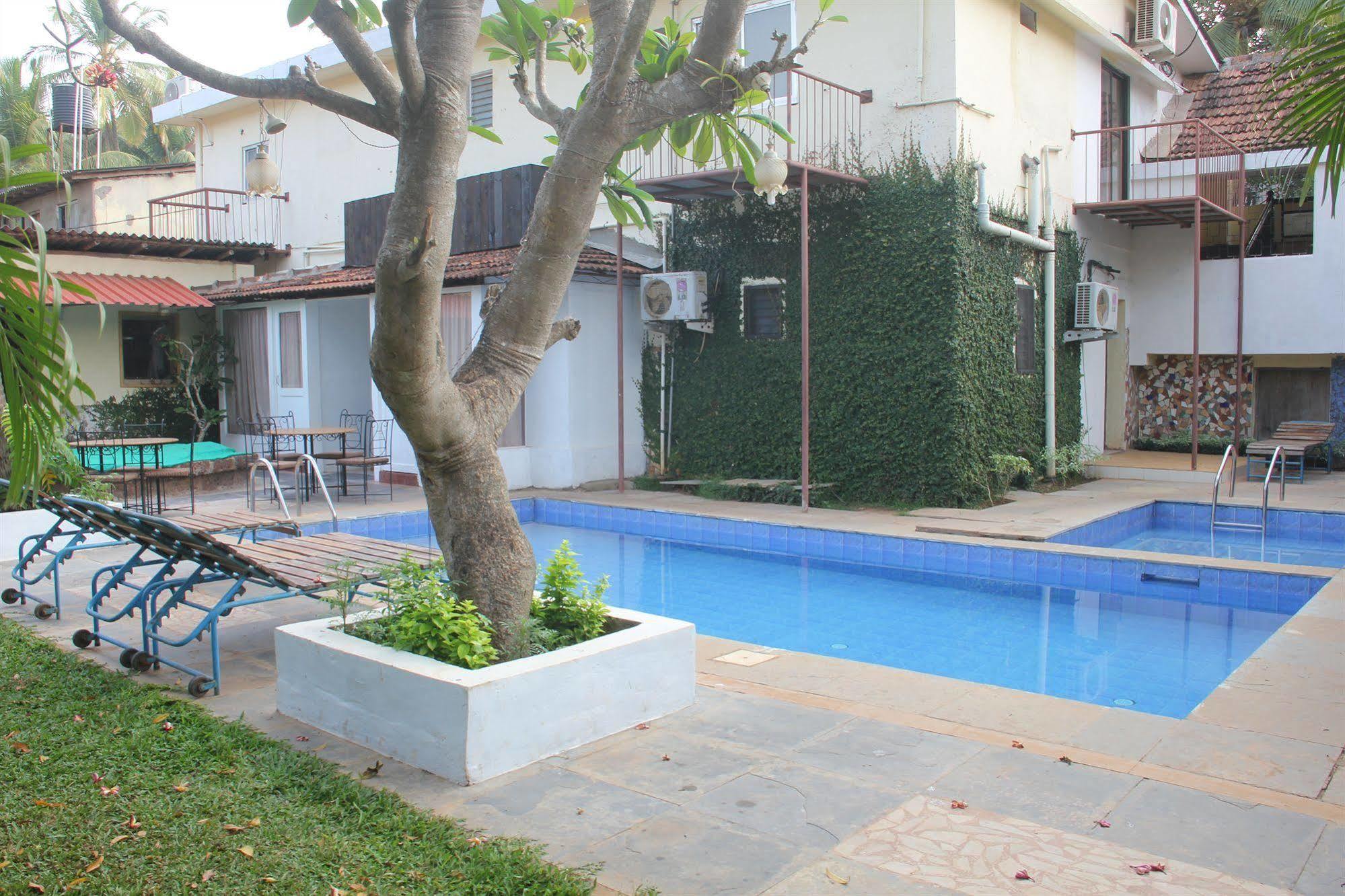 Hotel Banyan Tree Courtyard à Calangute Extérieur photo