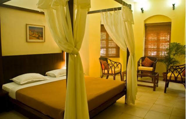 Hotel Banyan Tree Courtyard à Calangute Extérieur photo