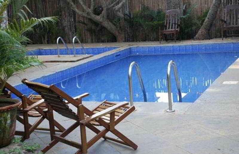 Hotel Banyan Tree Courtyard à Calangute Extérieur photo